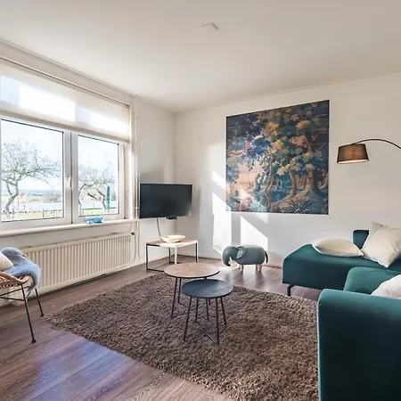 Vakantiewoning 6-Persoons Nederhorst den Berg